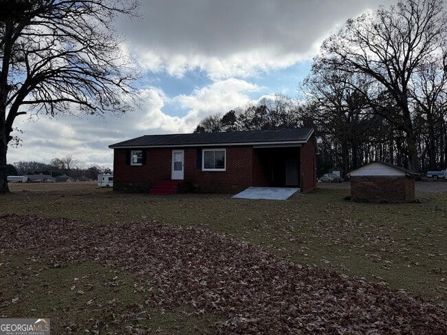 Building Photo - 2381 Rat Kinney Rd