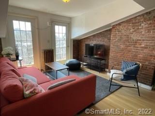 Photo - 74 Pearl St Apartment