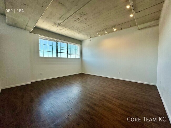 West 7th Street Loft For Rent - West 7th Street Loft For Rent Unit 403
