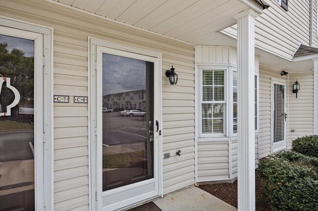 Photo - 3809 E Vancroft Cir
