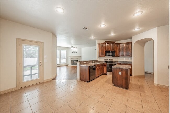 Photo - 8924 Manana St