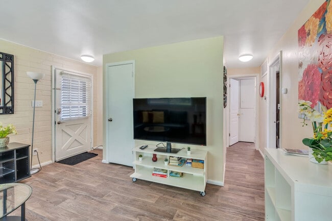 Photo - 115 S Street-SI FL1-ID1513963P Unidad SI FL1-ID1513963P