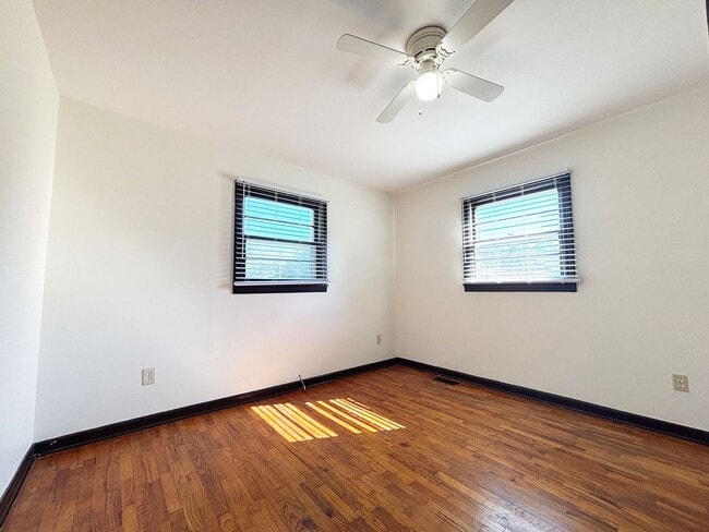 Photo - Greenback 37742 - 3 bedroom, 1 bath home - Contact Jeremy Logan (865) 307-2273