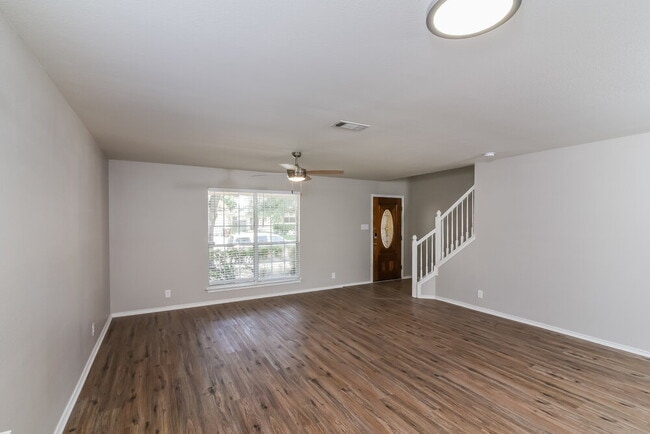 Photo - 12019 Shotgun Way