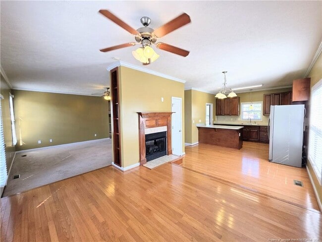 Photo - 1612 Middle Creek Cir