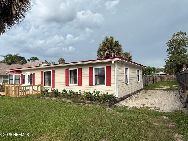 Photo - 524 17th Ave N
