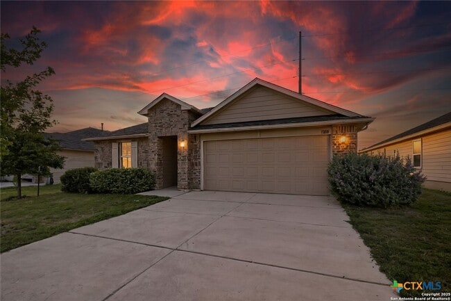 Photo - 1308 Parkwood