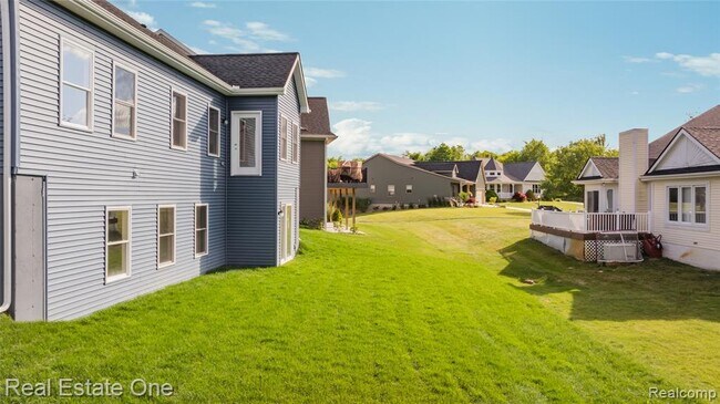 Photo - 7453 Village Ct