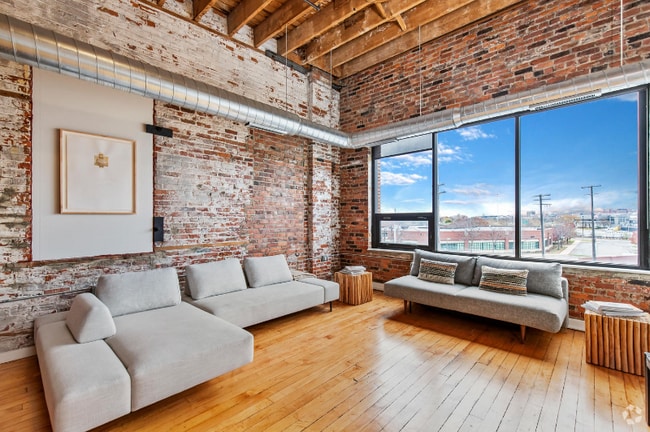 Building Photo - 1410 Gratiot Ave Rental