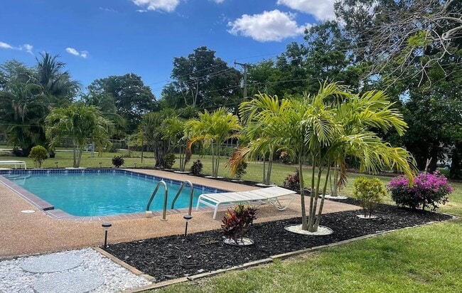 Photo - 3712 Lowson Blvd
