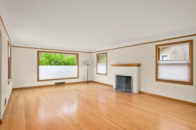 Photo - 3837 NE 17th Ave