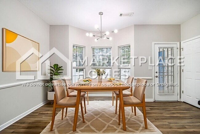 Photo - 6432 Parkway Trace