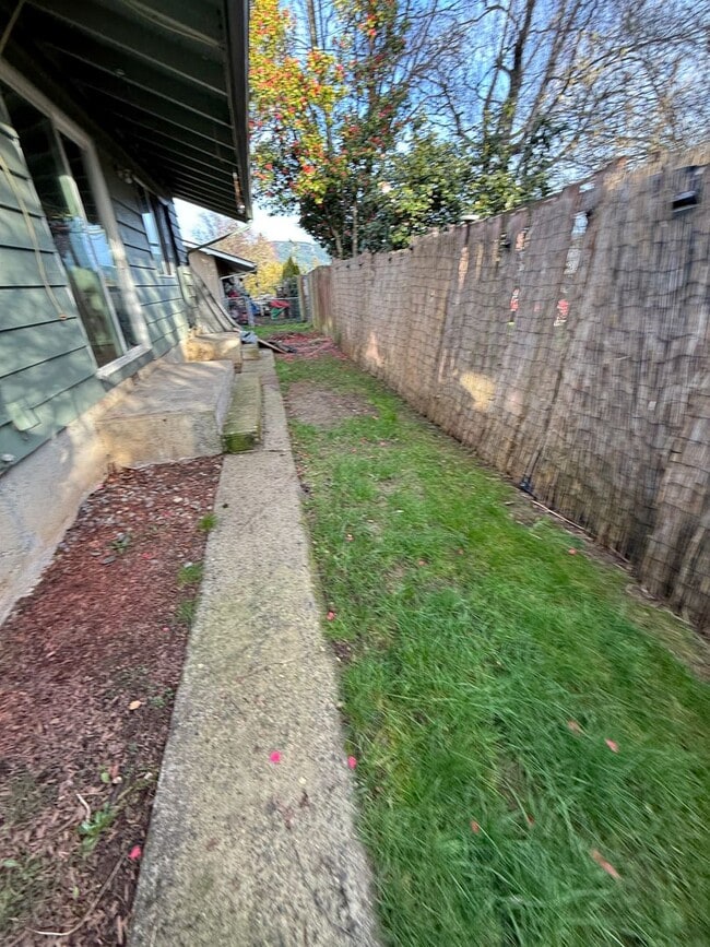 Photo - 802 N 20th Ave Unit Huegel - 802 N 20th Ave