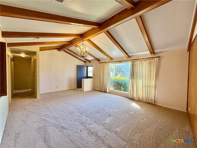 Photo - 1050 Elizabeth Ave