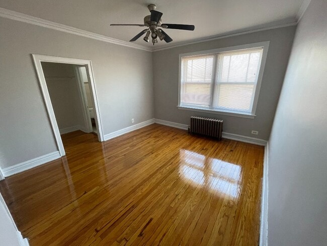 4650-60 N Elston