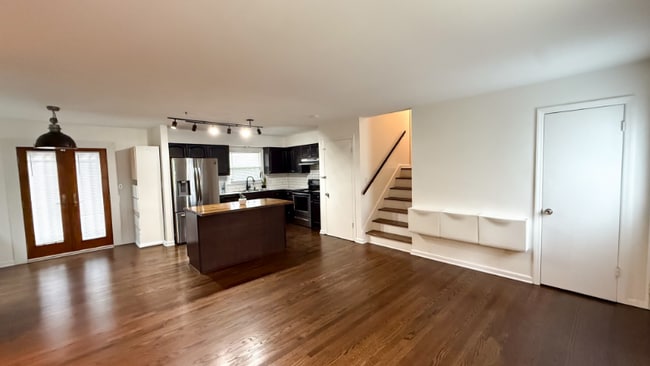 Photo - 5002 Woodson Rd