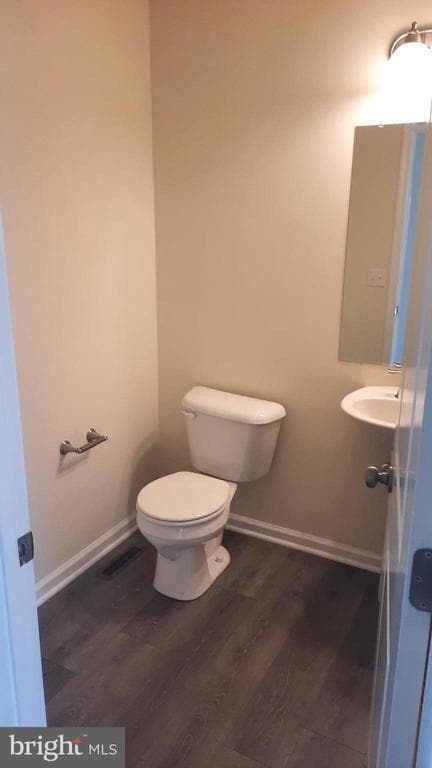 Photo - 823 Admiral's Quay Dr