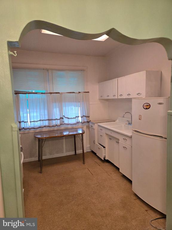 Photo - 2014 S 68th St