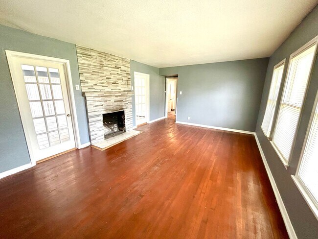 Photo - 251 Senisa Dr Unit 1