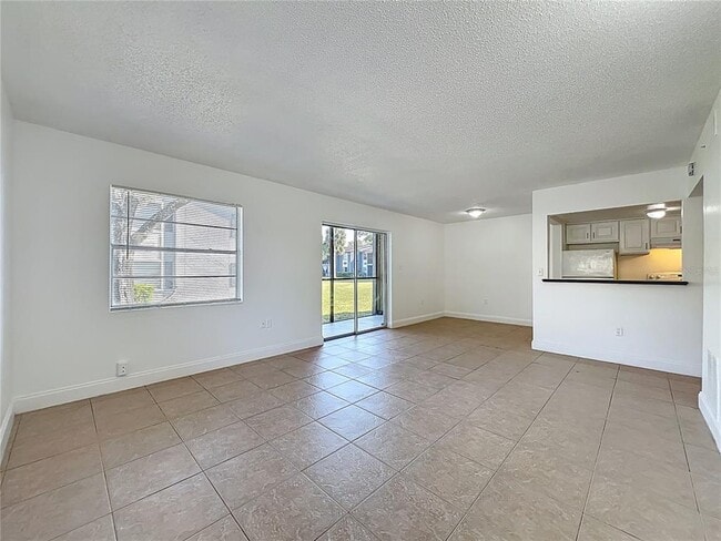 Photo - 2569 N Alafaya Trail Unit 135