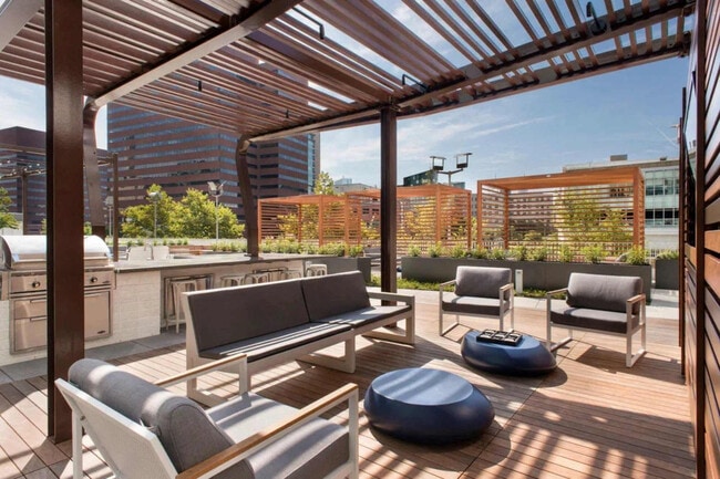 250 Kendall St Unit SI FL14-ID1534380P