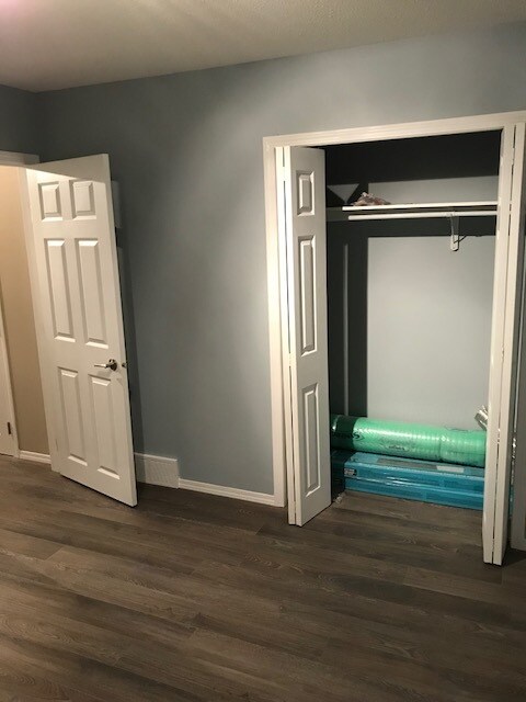 Photo - 515 Lake Crescent