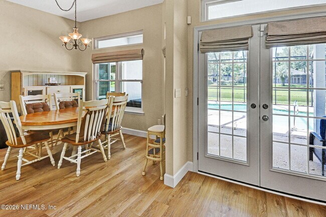 952 Blackberry Ln