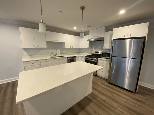 Photo - 71 Legacy Blvd Apartment