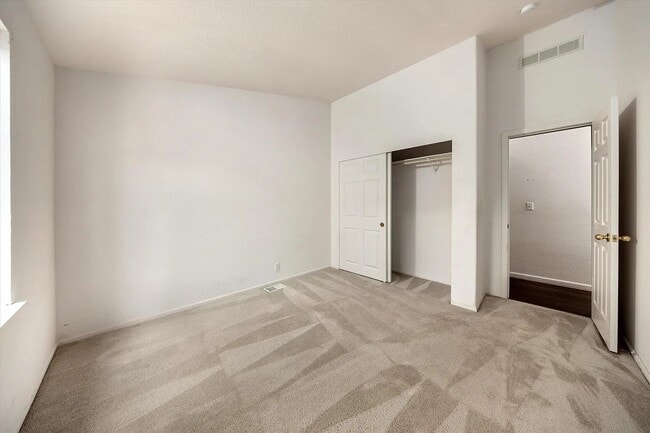 Photo - 3831 Crescent Dr