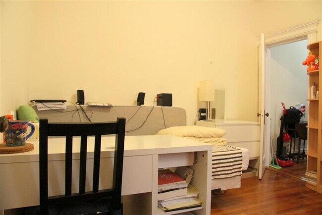 Photo - 82 Kirkland St Unit 1