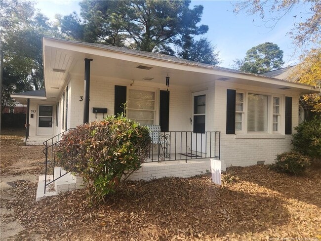 Building Photo - 313 Oakridge Ave