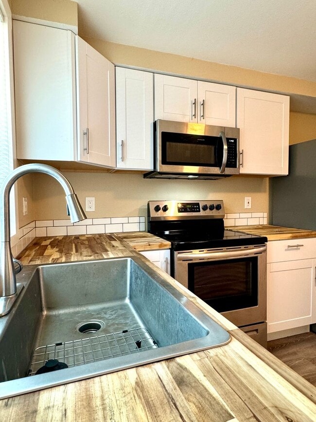 Photo - 78X Four Plex Unit 785