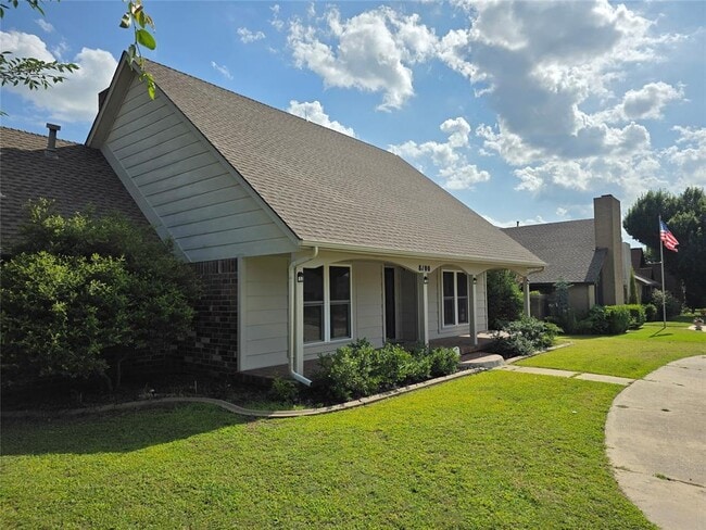 Building Photo - 8100 N Bridgeport Ln Rental