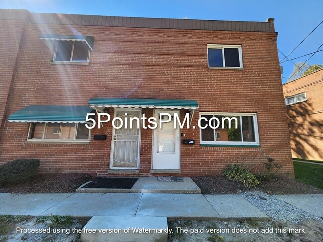 Building Photo - 200 Dalepark Dr Unit #10