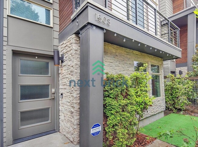 Photo - 3BR / 3BA Single-Family Home in Desirable Seattle Neighborhood