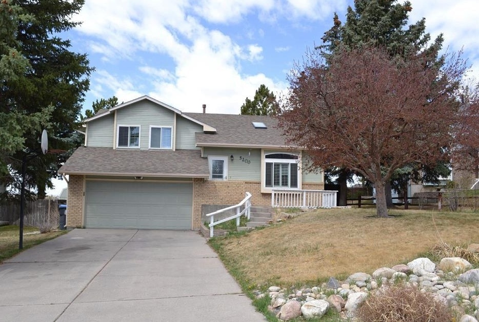 Photo - 5200 Newland Ave