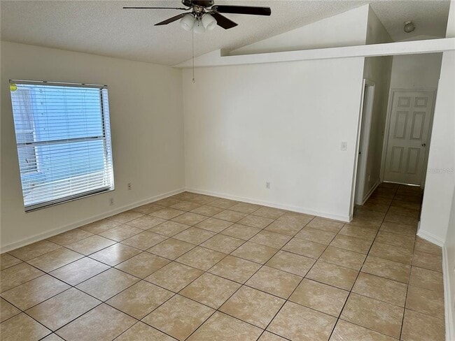 Photo - 1717 Chatham Cir