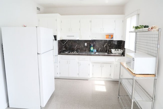 219 Antilla Ave Unit SI ID1056506P