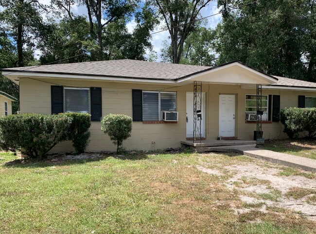 Photo - 7428 Grant Ave Unit 7428