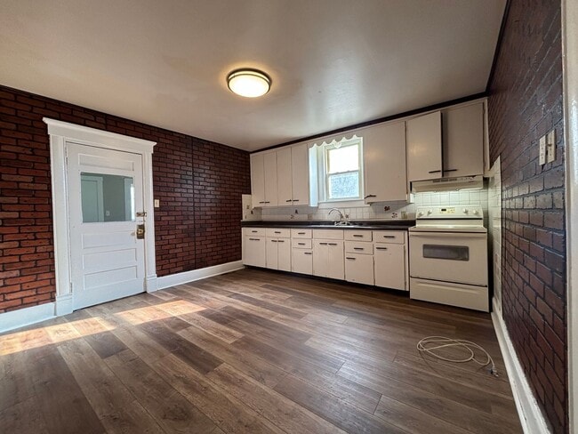 Photo - Coming soon Spacious 2-bedroom 1 bath home Available End of March!