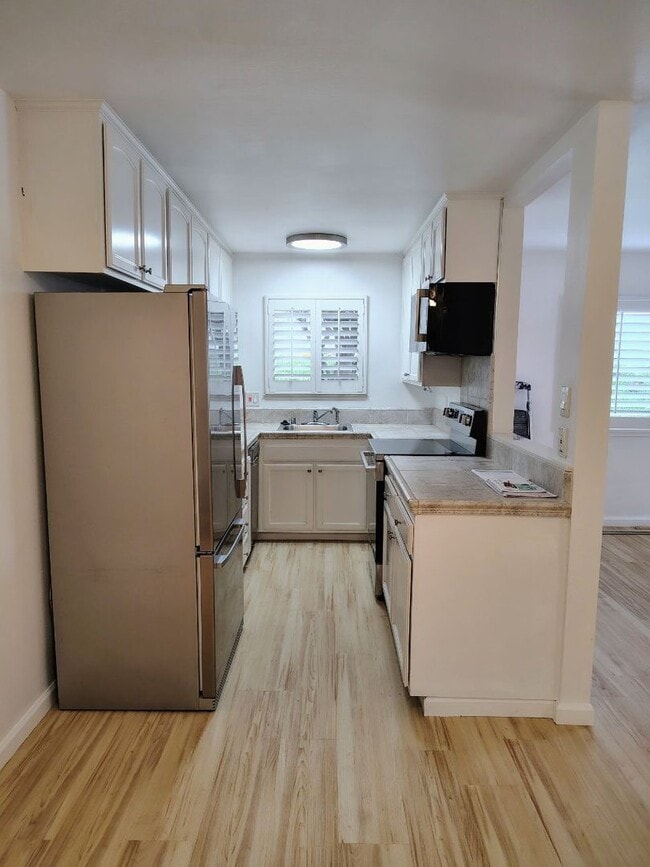 Photo - 1492 Dolphin Dr