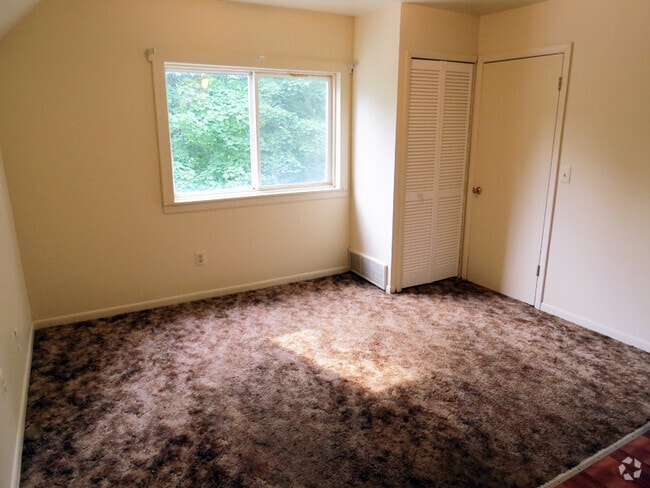 Building Photo - 403 S Huron St Unit C Rental