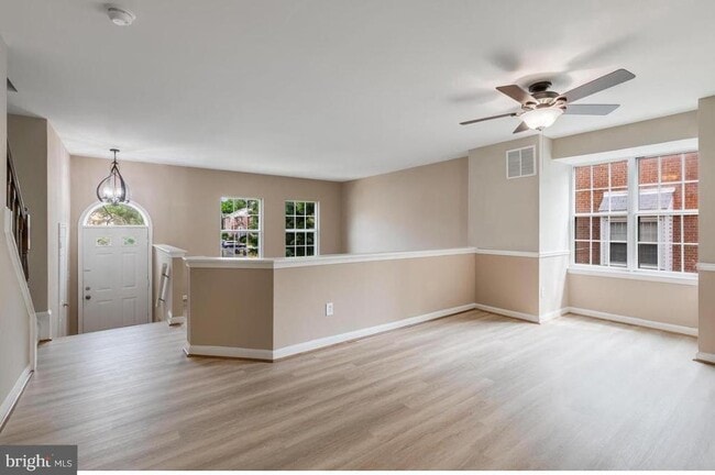 Photo - 46607 Carriage Ct