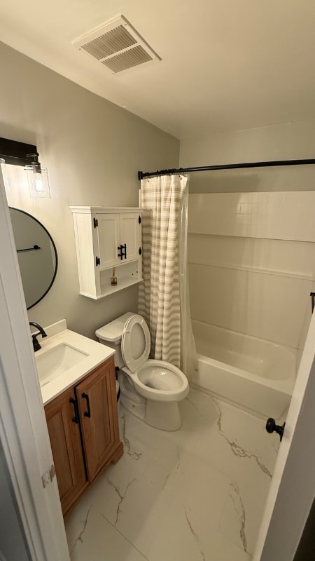 Building Photo - 17411 Pipers Way Rental