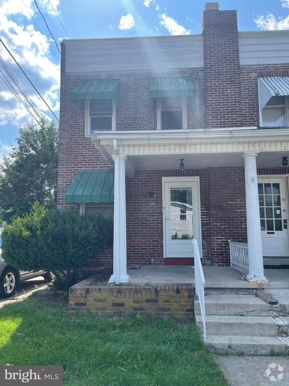 Building Photo - 524 Heine St Rental