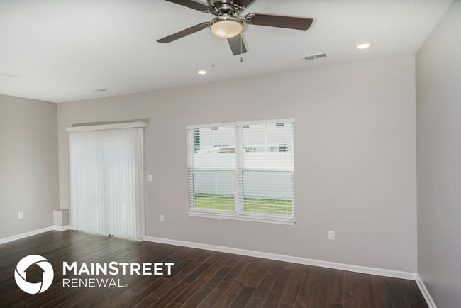 Photo - 2078 S Sarah Dr