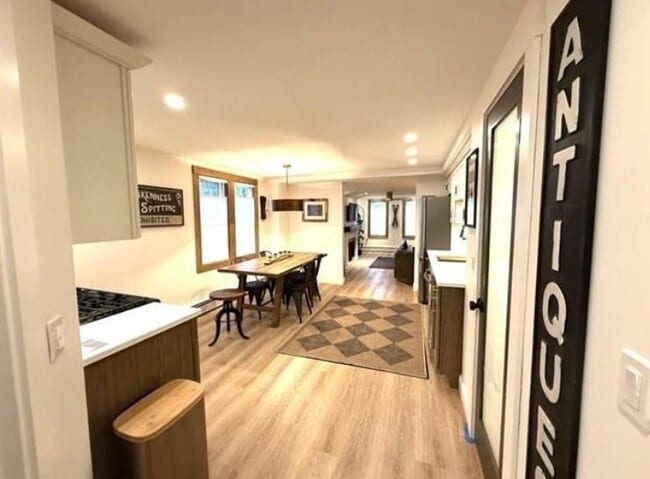 Photo - 2895 White Mountain Hwy Unidad #2