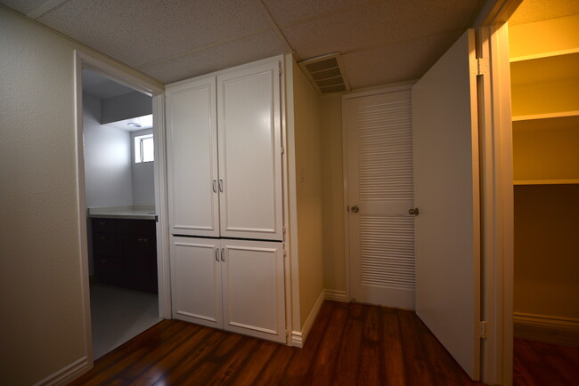 Photo - 1339 N Columbus Ave Condo