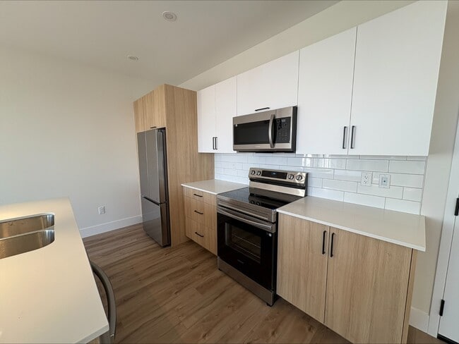 Photo - 1035 Melanson Rd Unit 603