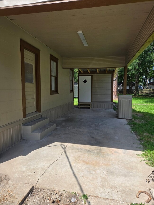 Photo - 812 N 5th St
